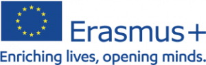 Logo for Erasmus+-programmet, med en blå firkant med tolv gule stjerner arrangeret i en cirkel til venstre, og ordene "erasmus+" i blåt ud for mottoet "berigende liv, åbne sind" i gråt.